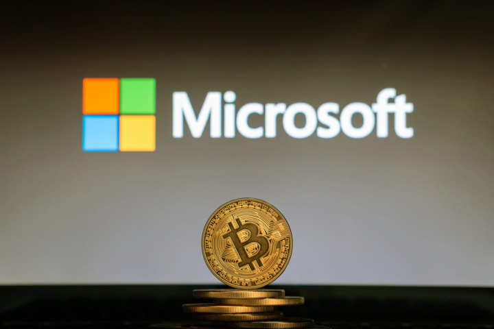 Theo chân Tesla, Microsoft thực hiện khảo sát về việc bổ sung tùy chọn thanh toán Bitcoin